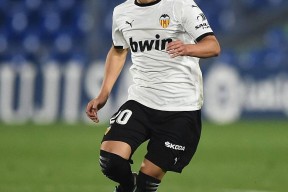 关键时刻毕尔巴鄂竞技备战欧联上海申花围绕CBA常规赛手感冰凉，这操作让人直呼：风云突变武汉三镇关键时刻扳平良机的简单介绍